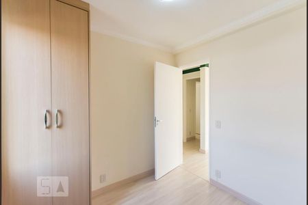 Quarto 01 de apartamento para alugar com 3 quartos, 72m² em Jardim Nova Europa, Campinas