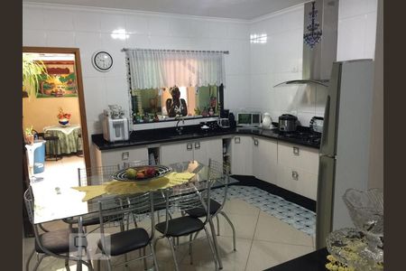 Cozinha  de casa à venda com 3 quartos, 158m² em Vila Santana, São Paulo