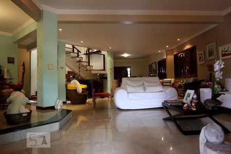 Sala de casa para alugar com 5 quartos, 600m² em Setor de Habitações Individuais Sul, Brasília