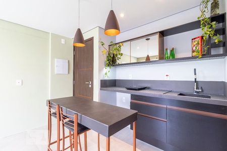 Cozinha de kitnet/studio à venda com 1 quarto, 30m² em Pinheiros, São Paulo