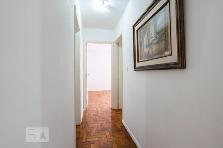 Corredor de apartamento à venda com 2 quartos, 80m² em Vila Nova Conceição, São Paulo