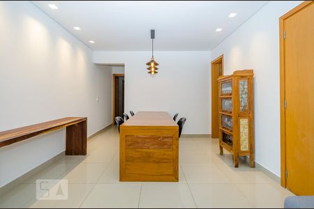 Sala de apartamento para alugar com 3 quartos, 110m² em Vila da Serra, Nova Lima