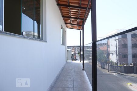 Quarto 1 de casa para alugar com 2 quartos, 50m² em Pompéia, Belo Horizonte