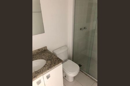 Banheiro Social de apartamento para alugar com 2 quartos, 70m² em Camorim, Rio de Janeiro