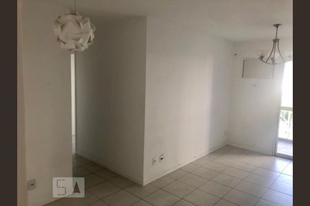 Sala de apartamento à venda com 2 quartos, 70m² em Camorim, Rio de Janeiro