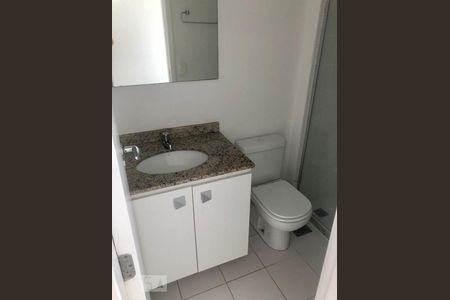 Banheiro Social de apartamento para alugar com 2 quartos, 70m² em Camorim, Rio de Janeiro