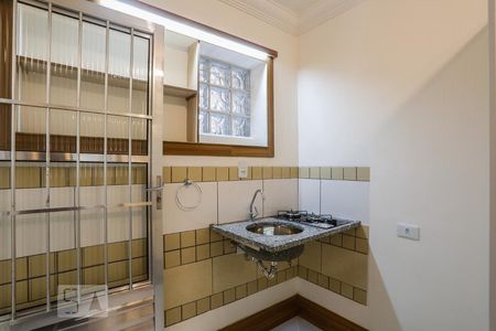 Cozinha de kitnet/studio para alugar com 1 quarto, 15m² em Jardim da Glória, São Paulo