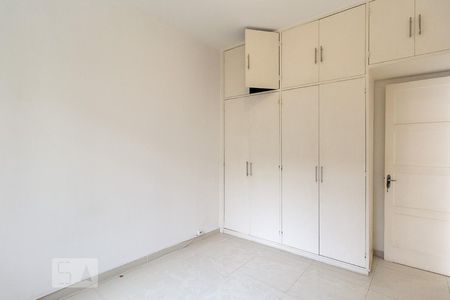 Quarto 1 de apartamento para alugar com 3 quartos, 90m² em Humaitá, Rio de Janeiro