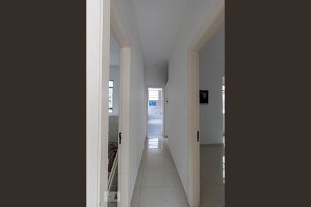 Corredor 1 de apartamento para alugar com 3 quartos, 90m² em Humaitá, Rio de Janeiro