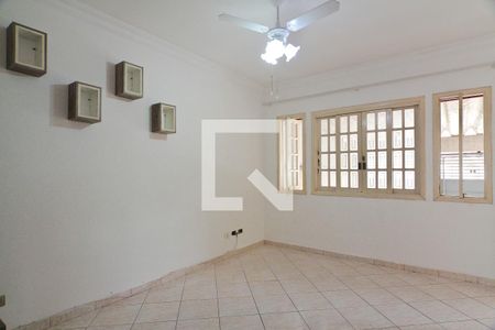 Sala de casa à venda com 3 quartos, 92m² em Jardim Líbano, São Paulo