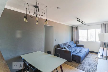 Sala de apartamento para alugar com 2 quartos, 66m² em Jardim das Acácias, São Paulo