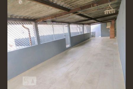 Área de casa à venda com 2 quartos, 220m² em Jardim Vila Formosa, São Paulo