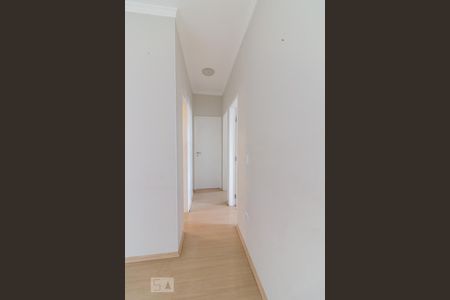 Corredor de apartamento à venda com 3 quartos, 62m² em Ponte Grande, Guarulhos