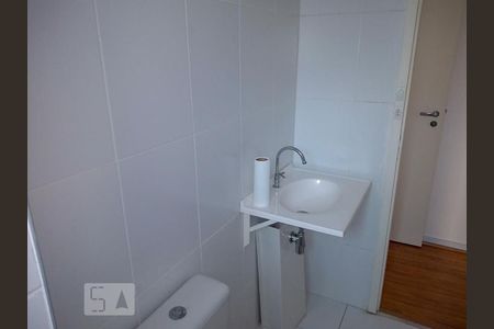 Banheiro de apartamento para alugar com 2 quartos, 65m² em Jardim Prudência, São Paulo