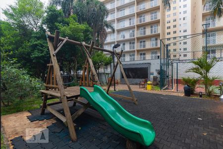 Playground - Condomínio de apartamento para alugar com 2 quartos, 65m² em Jardim Prudência, São Paulo