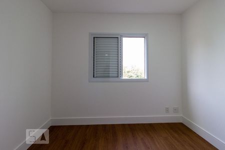 Quarto 1 de apartamento à venda com 2 quartos, 60m² em Jardim Tupanci, Barueri