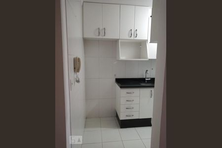 Cozinha de apartamento para alugar com 2 quartos, 44m² em Jardim Santa Terezinha (zona Leste), São Paulo