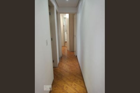 Corredor de apartamento para alugar com 2 quartos, 44m² em Jardim Santa Terezinha (zona Leste), São Paulo