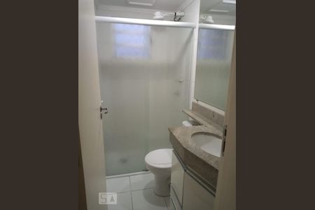 Banheiro de apartamento para alugar com 2 quartos, 44m² em Jardim Santa Terezinha (zona Leste), São Paulo