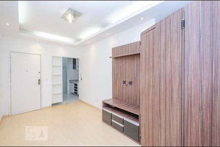 Sala de apartamento para alugar com 2 quartos, 60m² em Buritis, Belo Horizonte