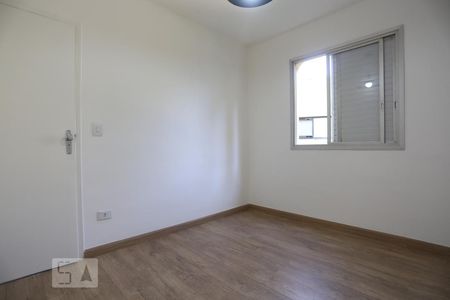 Quarto 1 de apartamento para alugar com 2 quartos, 50m² em Jaguaré, São Paulo