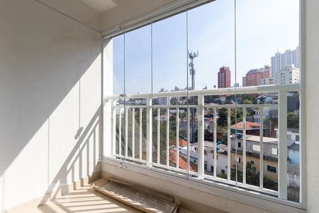 Varanda de kitnet/studio para alugar com 1 quarto, 30m² em Sumarezinho, São Paulo