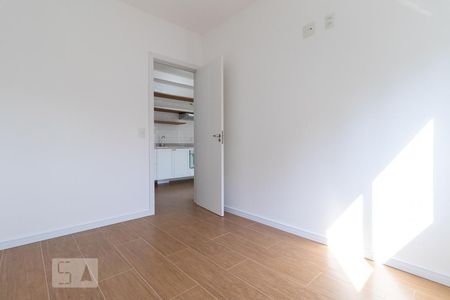 Quarto de kitnet/studio para alugar com 1 quarto, 30m² em Sumarezinho, São Paulo