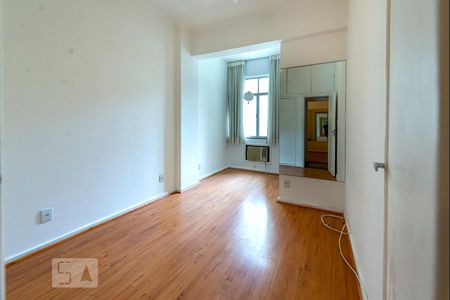 Quarto 1 de apartamento para alugar com 3 quartos, 100m² em Ipanema, Rio de Janeiro