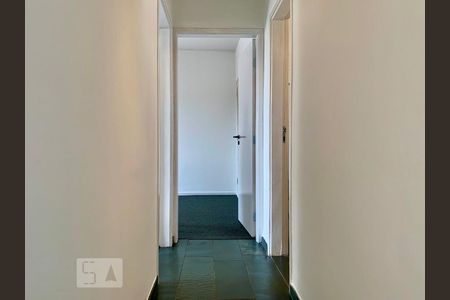 Corredor de apartamento à venda com 2 quartos, 75m² em Vila Mariana, São Paulo