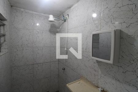 Banheiro de casa para alugar com 1 quarto, 40m² em Jardim Palmira, Guarulhos