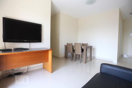 Sala de apartamento para alugar com 3 quartos, 70m² em Jaguaré, São Paulo