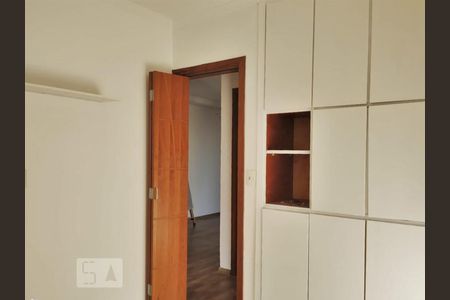 Quarto de apartamento para alugar com 2 quartos, 58m² em Jardim Íris, São Paulo