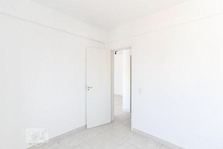 Quarto 1 de apartamento para alugar com 2 quartos, 53m² em Vila Guarani (zona Sul), São Paulo