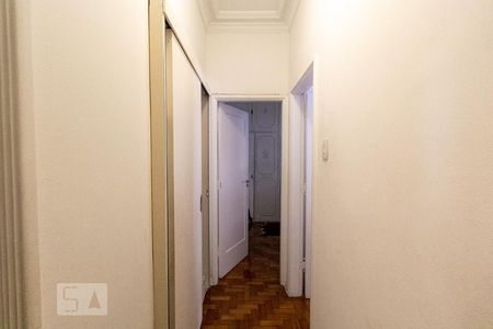 Corredor de apartamento à venda com 2 quartos, 127m² em Botafogo, Rio de Janeiro