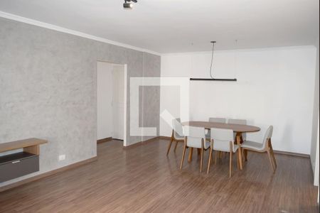 Apartamento para alugar com 120m², 3 quartos e 1 vagaSala