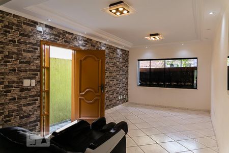 Sala de casa à venda com 4 quartos, 175m² em Vila Dom Pedro I, São Paulo