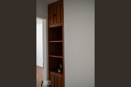 Corredor de apartamento à venda com 2 quartos, 78m² em Grajaú, Rio de Janeiro