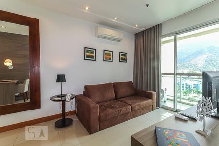 Sala de apartamento para alugar com 1 quarto, 38m² em Jacarepaguá, Rio de Janeiro