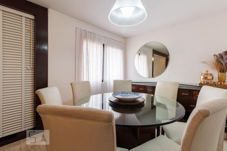 Sala de Jantar de apartamento à venda com 4 quartos, 240m² em Vila Uberabinha, São Paulo