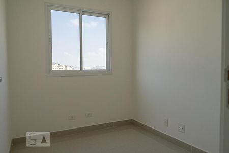 Quarto 1 de apartamento para alugar com 2 quartos, 44m² em Madureira, Rio de Janeiro