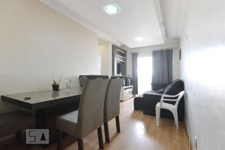 Sala de apartamento para alugar com 2 quartos, 63m² em Forquilhinha, São José