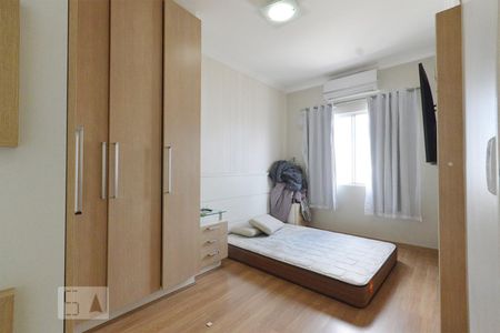 Quarto 1 de apartamento para alugar com 2 quartos, 63m² em Forquilhinha, São José