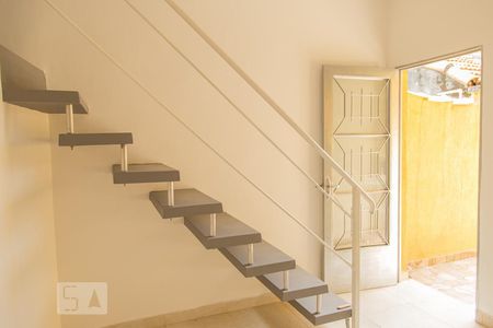 Sala de casa para alugar com 2 quartos, 80m² em Vila Oratório, São Paulo