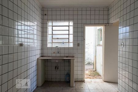 COZINHA de casa para alugar com 1 quarto, 86m² em Vila Baruel, São Paulo