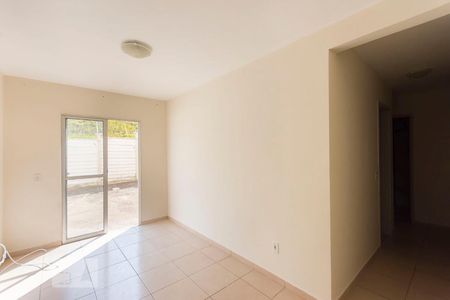 Sala de apartamento à venda com 2 quartos, 46m² em Jardim Santa Lúcia, Campinas