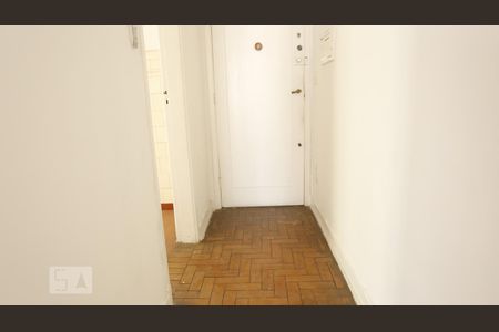 Entrada de apartamento para alugar com 1 quarto, 54m² em Vila Buarque, São Paulo