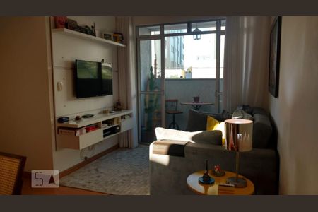 Sala de casa para alugar com 2 quartos, 55m² em Buritis, Belo Horizonte