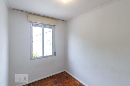 Quarto de apartamento para alugar com 1 quarto, 45m² em Jardim Floresta, Porto Alegre