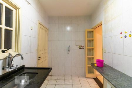 Casa de condomínio à venda com 100m², 2 quartos e 1 vaga