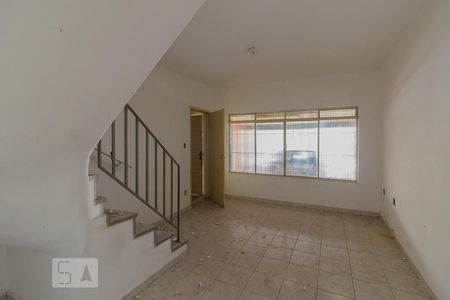 Sala de casa para alugar com 3 quartos, 220m² em Vila Scarpelli, Santo André